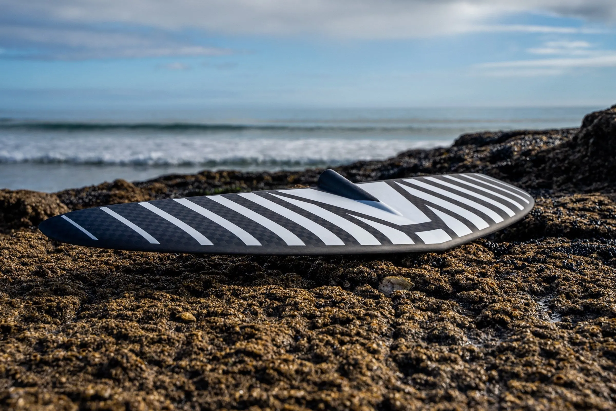 Armstrong Wakefoil Board W/ Armstrong HS1850 Foil Kit Package