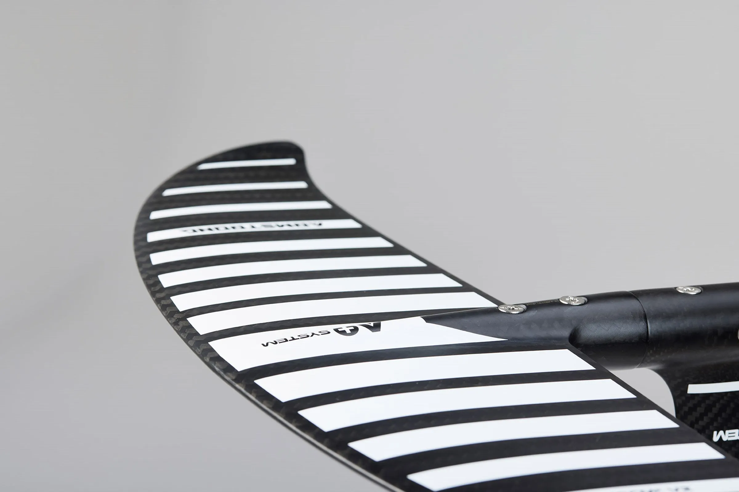 Armstrong WKT Wakefoil Board w/ Armstrong CF950 V2 Foil Kit Package
