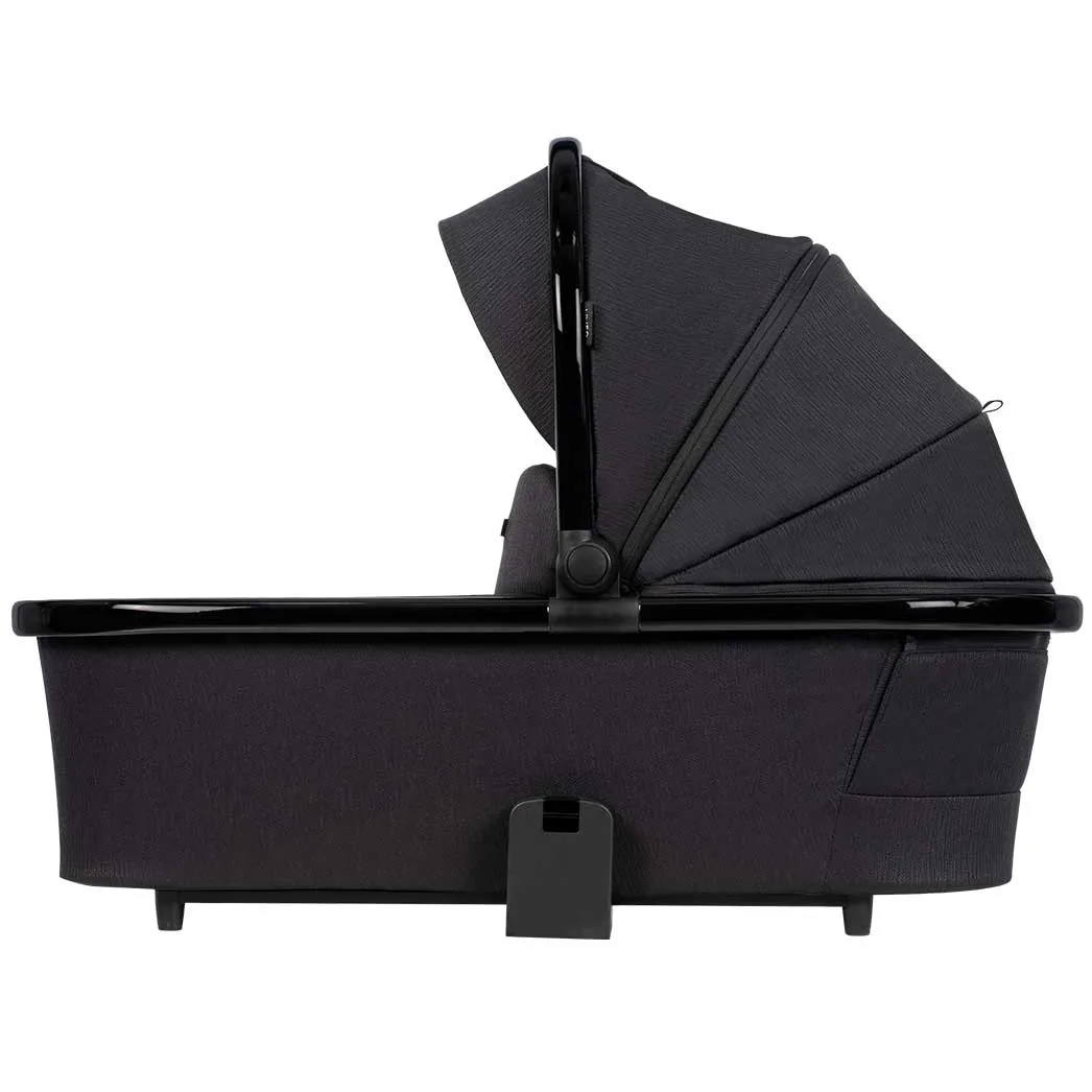 Venicci Tinum Edge Special Edition 2 in 1 Pram in Raven